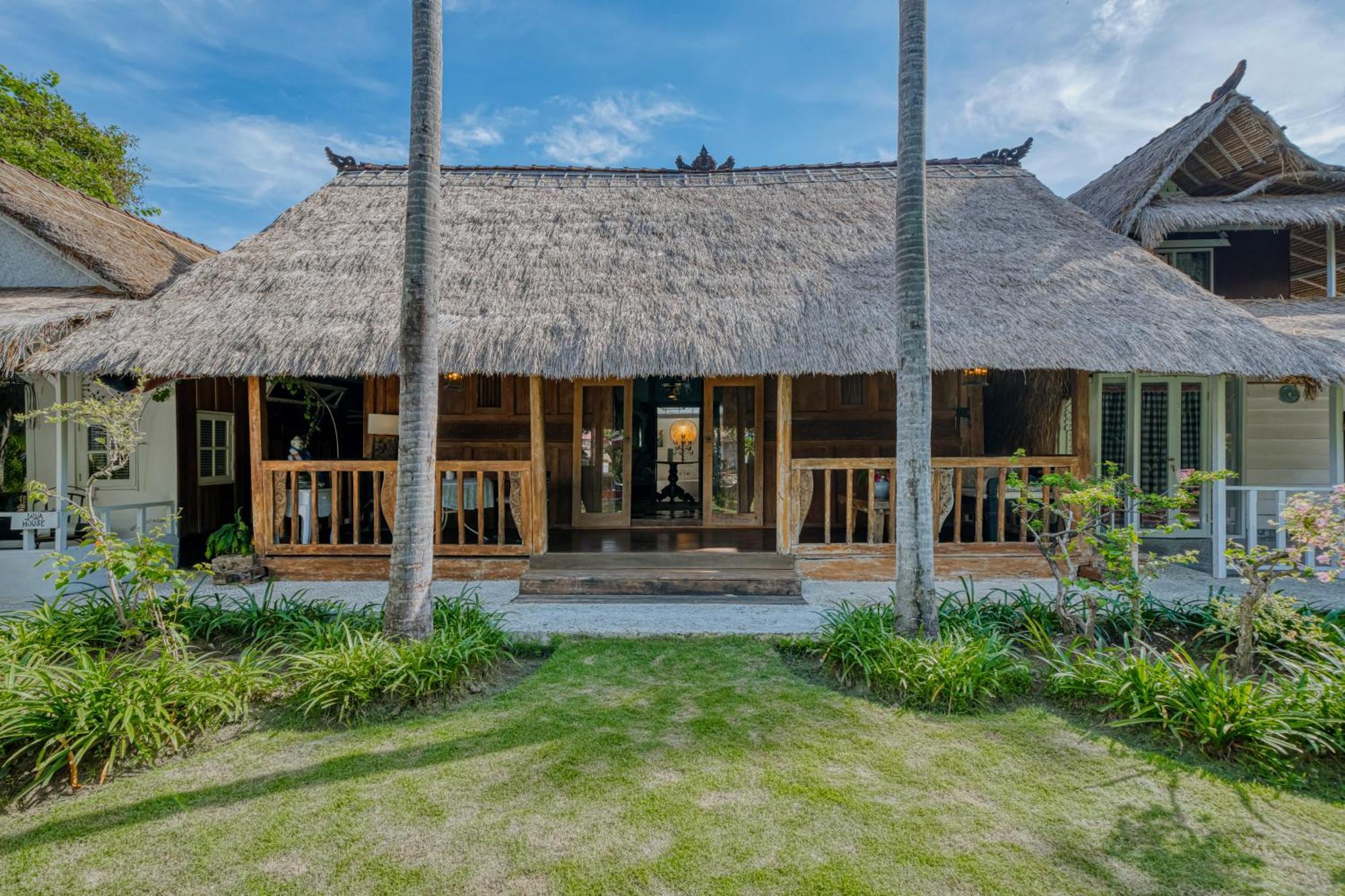 Villa Kalis, 10 Bedroom Family And Group Villa Seminyak  Bagian luar foto