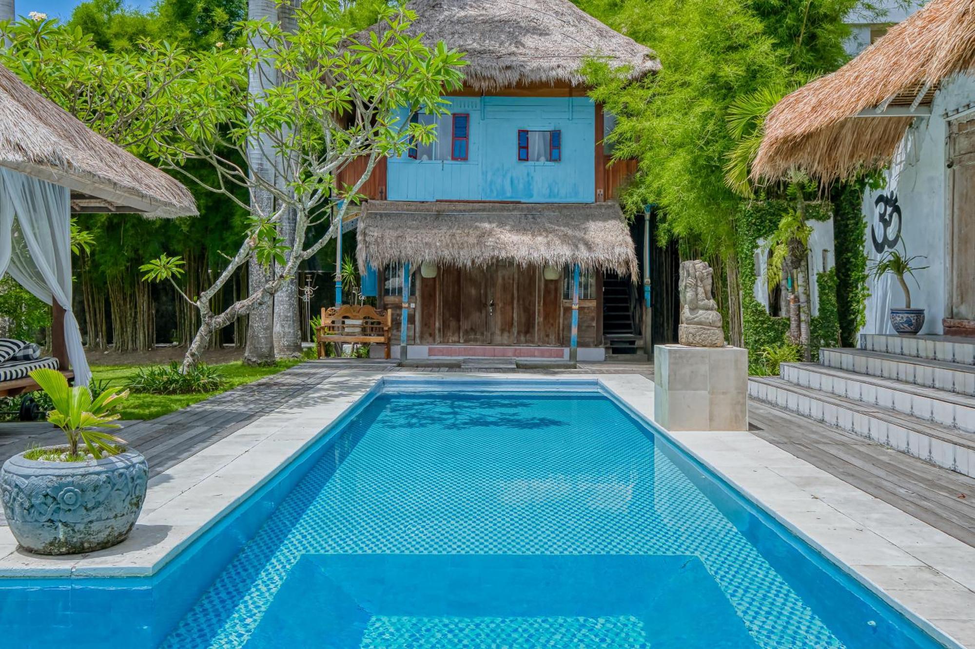 Villa Kalis, 10 Bedroom Family And Group Villa Seminyak  Bagian luar foto