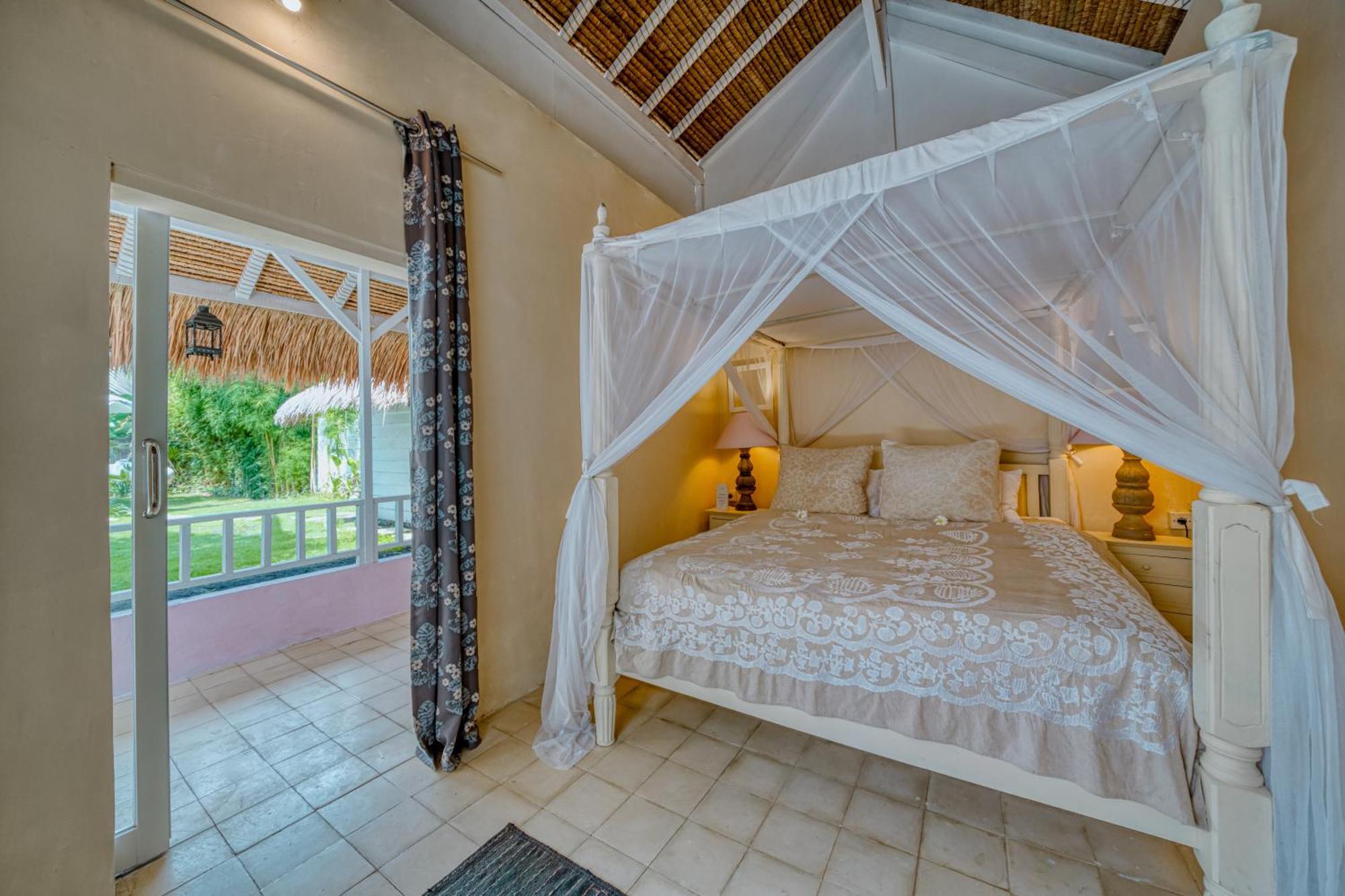 Villa Kalis, 10 Bedroom Family And Group Villa Seminyak  Bagian luar foto